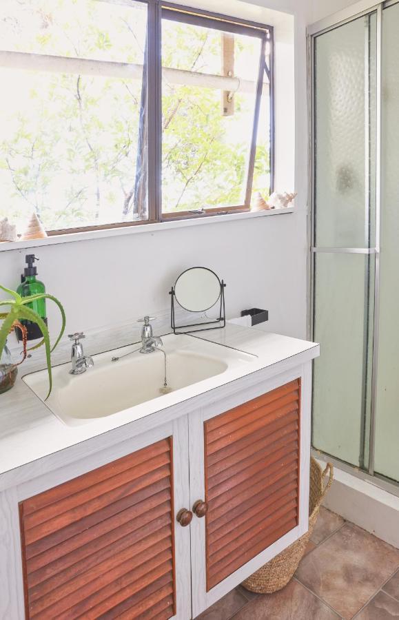 Boho Hill Apartment - Great Barrier Island Escape Okiwi 外观 照片